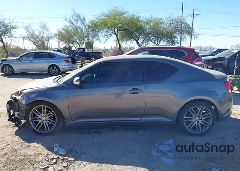 2012 Scion Tc z USA, uszkodzony, nr VIN JTKJF5C73C3040903